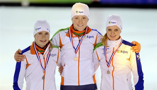 Van links naar rechts: Yara van Kerkhof, Jorien ter Mors en Rosalie Huisman | Foto: Sander Chamid